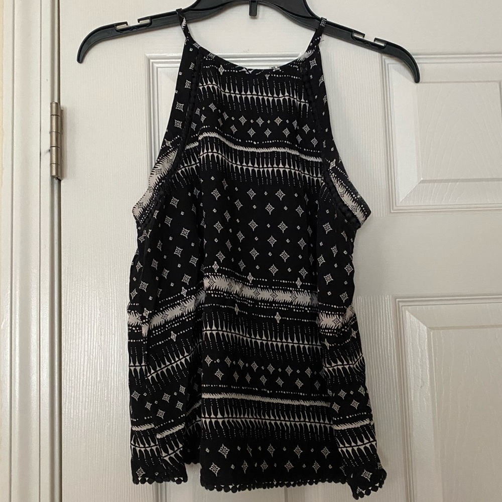 Mudd Flowy Black and White Patterned Halter top tank
